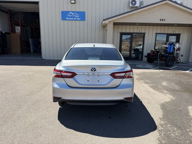 2019 Toyota Camry Hybrid LE