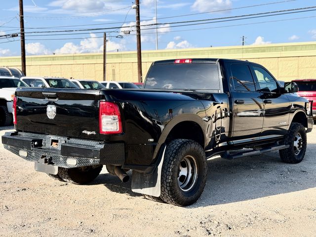 2022 RAM 3500 Tradesman Crew Cab 4WD DRW