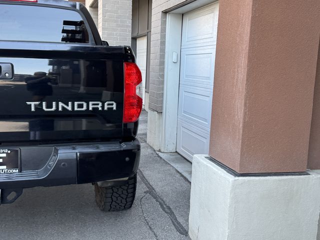2015 Toyota Tundra Platinum CrewMax 5.7L FFV 4WD