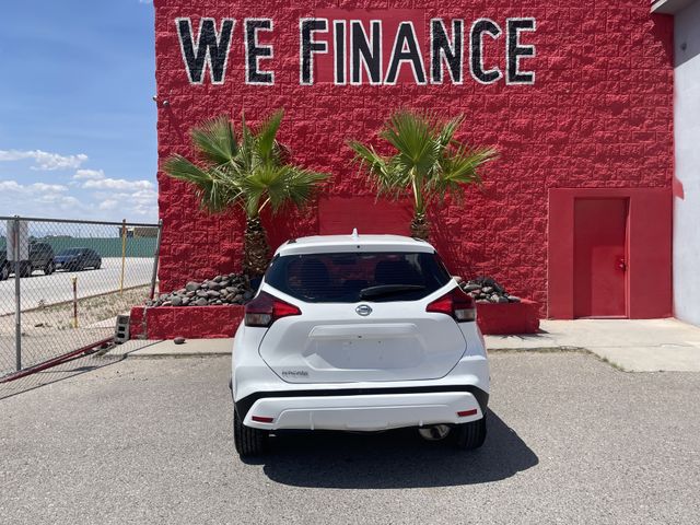 2023 Nissan Kicks S