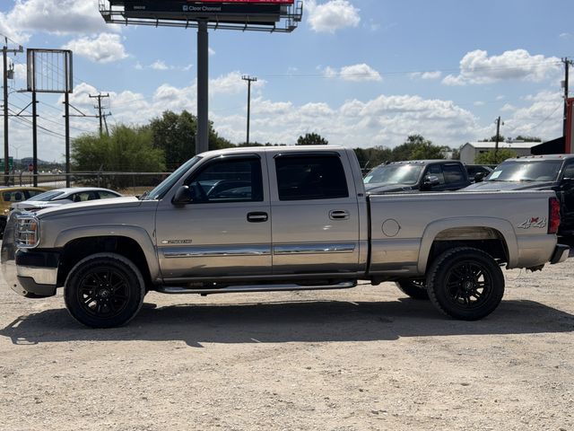 2004 Chevrolet Silverado 2500HD LT Crew Cab Long Bed 4WD