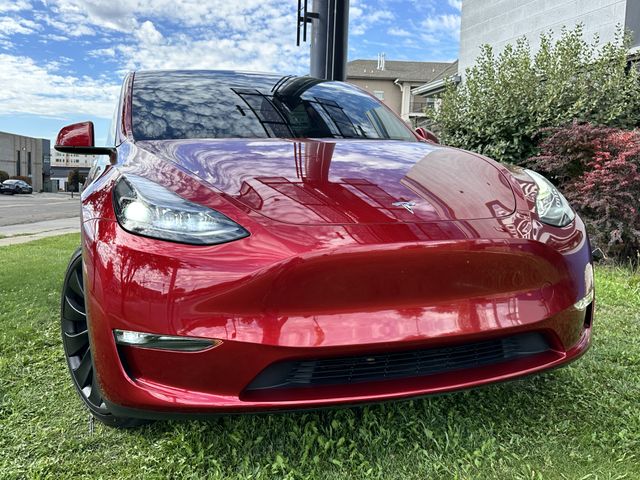2025 Tesla Model Y Performance