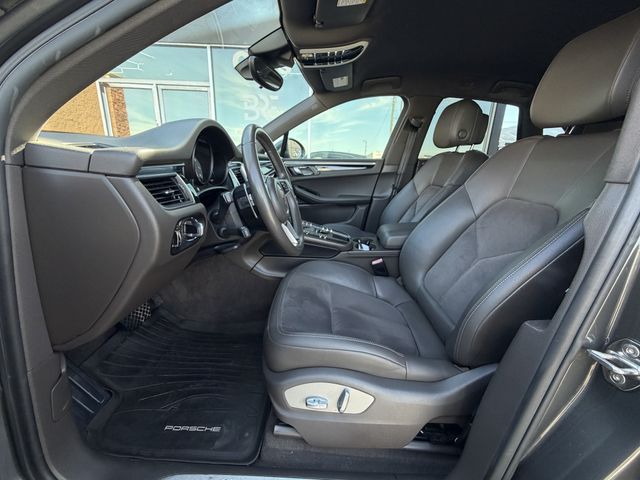 2017 Porsche Macan S