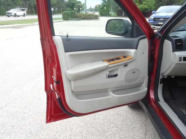 2010 Jeep Grand Cherokee Limited 4WD