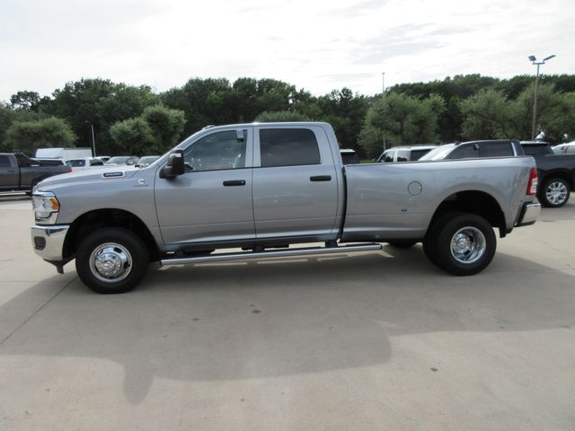 2024 RAM 3500 Tradesman Crew Cab 4WD DRW