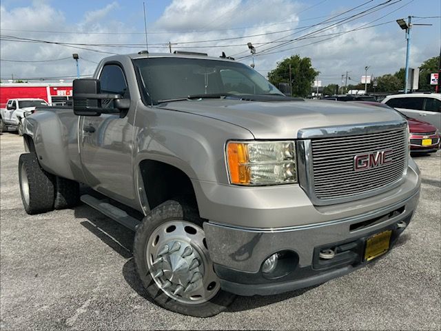 2007 GMC Sierra 2500HD Work Truck 2WD