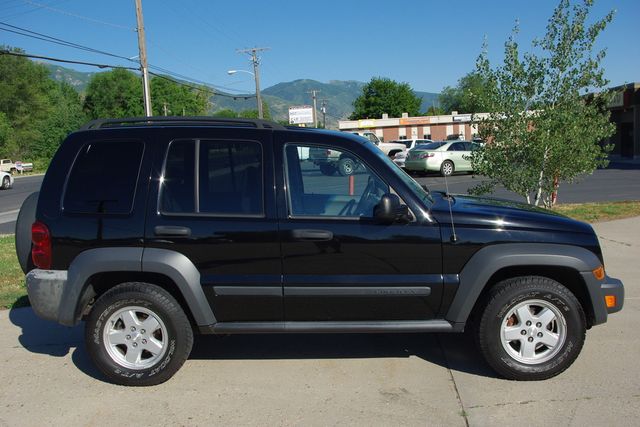 2007 Jeep Liberty Sport 4WD