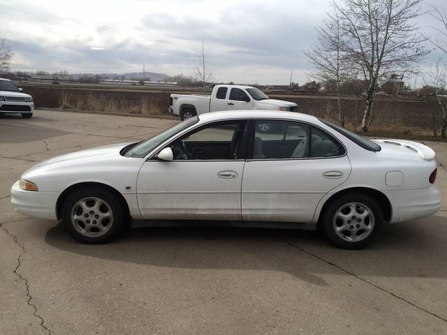 1999 Oldsmobile Intrigue GL