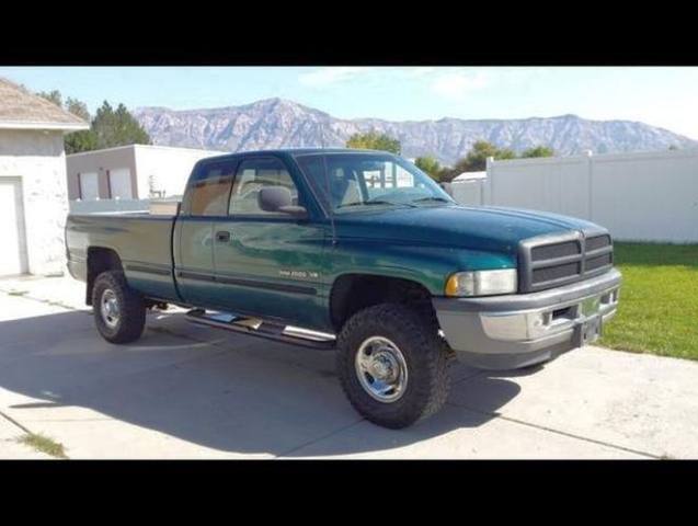 1998 Dodge Ram 2500 Quad Cab 8-ft. Bed 4WD