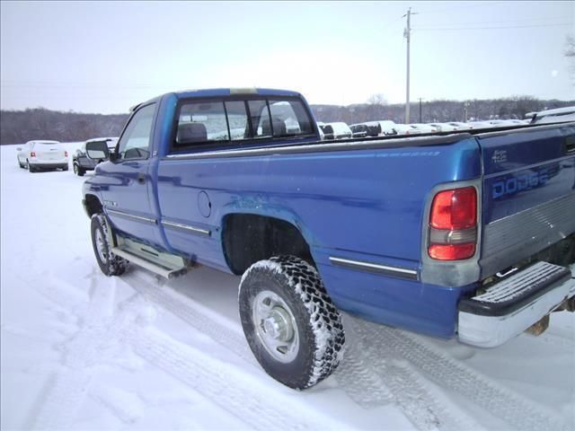1995 Dodge Ram 2500 Base