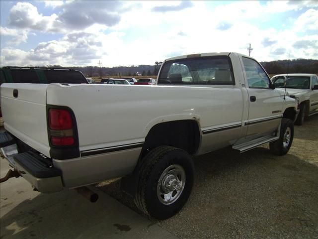 1997 Dodge Ram 2500 LT HD Reg. Cab 8-ft. Bed 4WD