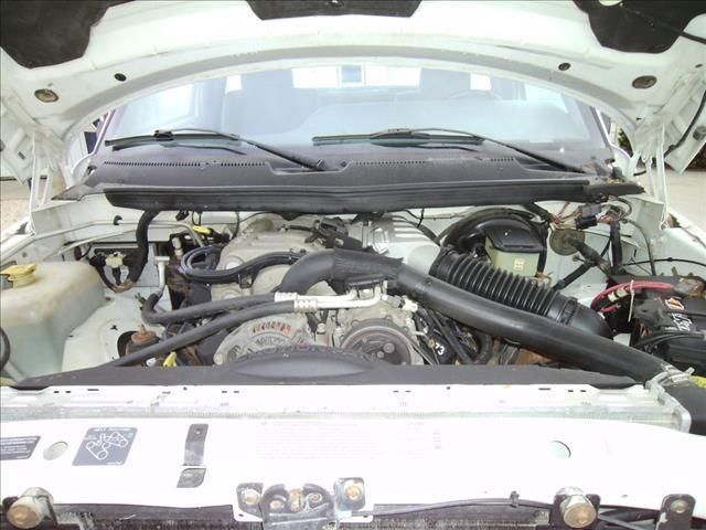 1997 Dodge Ram 2500 LT HD Reg. Cab 8-ft. Bed 4WD