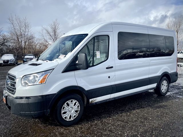 2019 Ford Transit 350 Wagon Med. Roof XLT w/Sliding Pass. 148-in. WB
