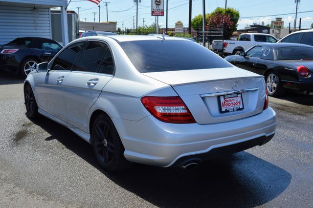 2012 Mercedes-Benz C-Class C250 Luxury Sedan