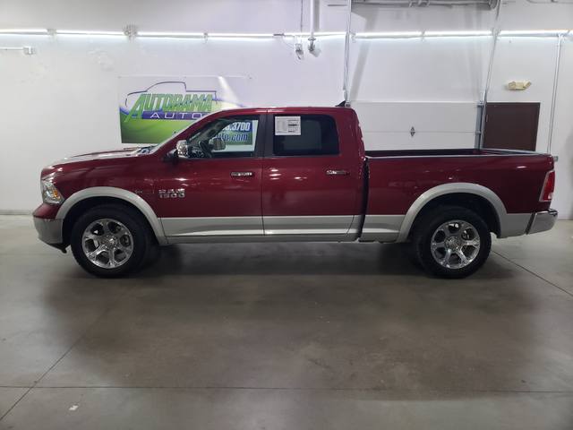 2015 RAM 1500 Laramie Crew Cab LWB 4WD