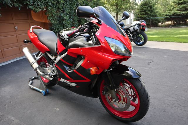 2004 Honda CBR600F4 SOLD