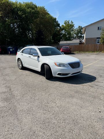 2013 Chrysler 200 LX