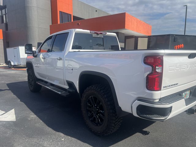 2022 Chevrolet Silverado 2500HD High Country Crew Cab 4WD