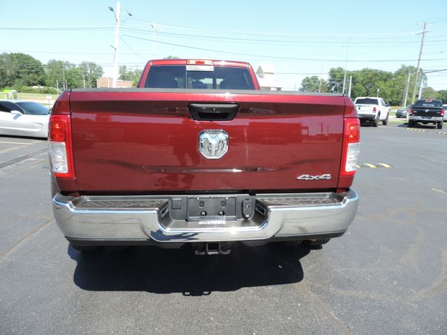 2022 RAM 3500 Crew Cab Tradesman DRW 4WD