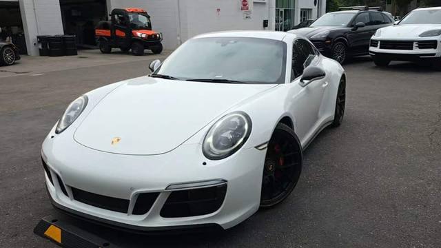 2018 Porsche 911 Carrera 4S Coupe