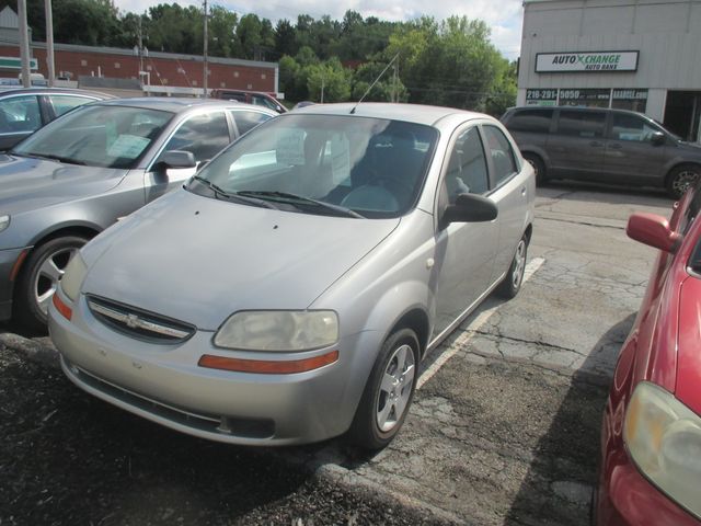 2005 Chevrolet Aveo Special Value Sedan