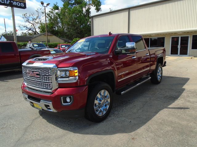 2018 GMC Sierra 2500HD Denali Crew Cab 4WD
