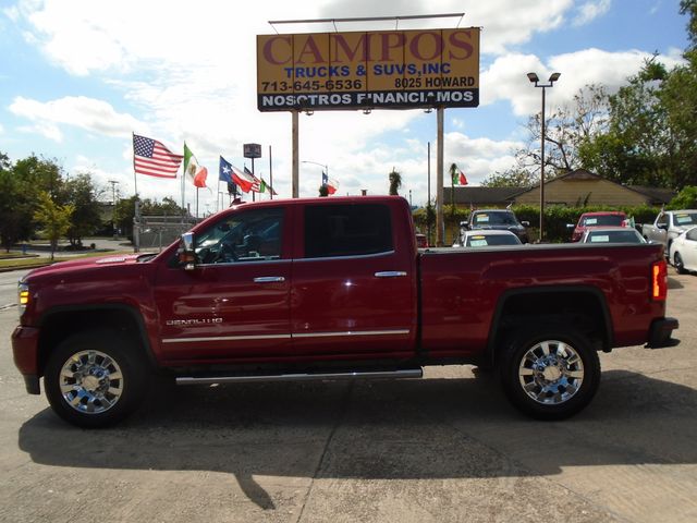 2018 GMC Sierra 2500HD Denali Crew Cab 4WD