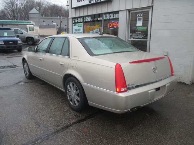 2008 Cadillac DTS Luxury II