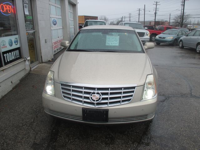 2008 Cadillac DTS Luxury II