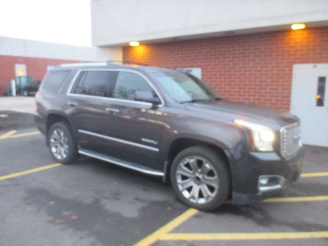 2017 GMC Yukon Denali 4WD