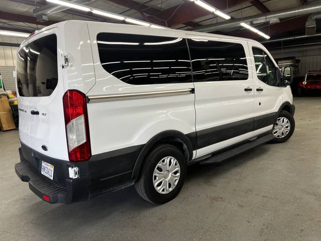 2019 Ford Transit 150 Wagon Low Roof XLT w/Sliding Pass. 130-in. WB