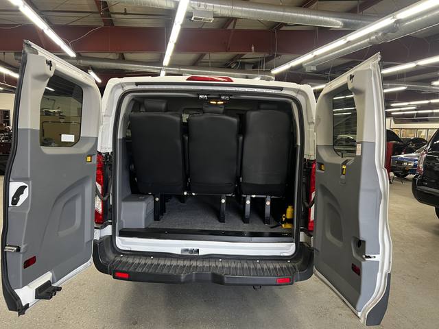 2019 Ford Transit 150 Wagon Low Roof XLT w/Sliding Pass. 130-in. WB