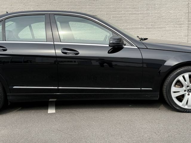 2010 Mercedes-Benz C-Class C300 4MATIC Luxury Sedan