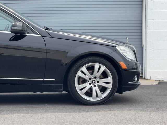 2010 Mercedes-Benz C-Class C300 4MATIC Luxury Sedan