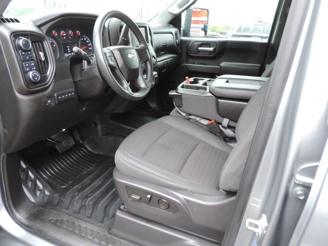 2024 Chevrolet Silverado 3500HD Crew Cab W/T Flatbed DRW 4WD