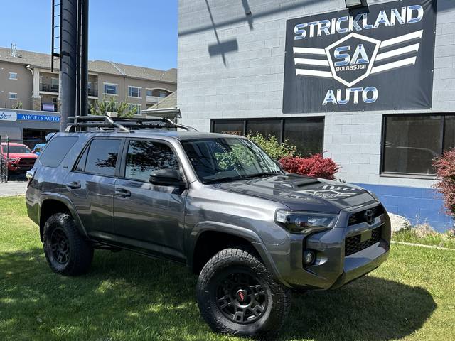 2022 Toyota 4Runner SR5 4WD