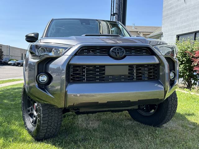 2022 Toyota 4Runner SR5 4WD