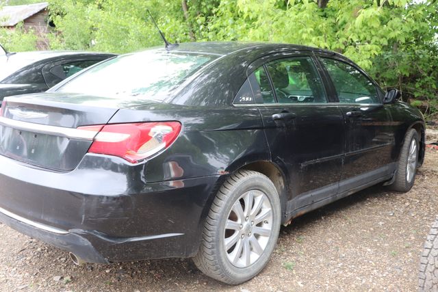 2011 Chrysler 200 Touring