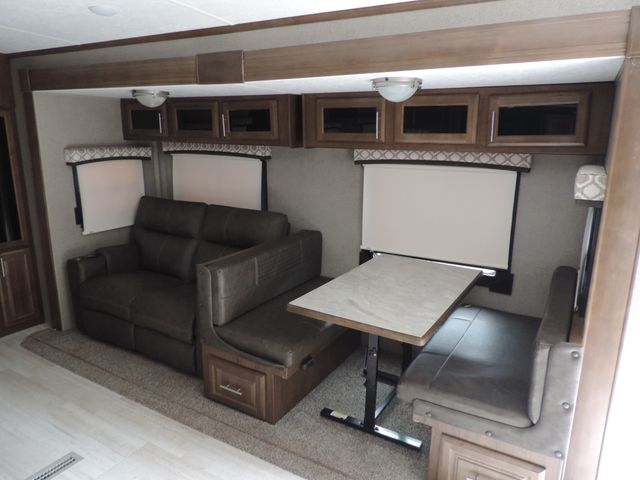 2019 Forest River Flagstaff 832FLBS -