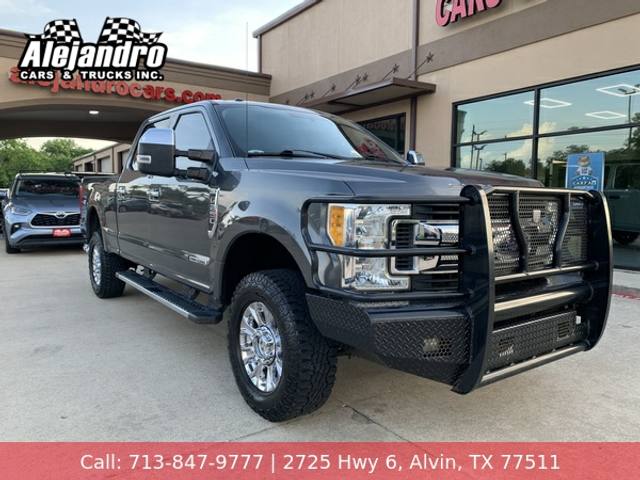 2017 Ford F-250 SD XLT Crew Cab 4WD