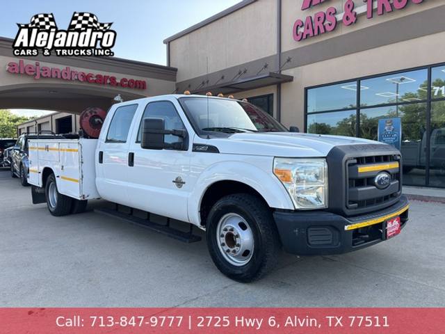 2013 Ford F-350 SD Crew Cab Utility-Service DRW 2WD