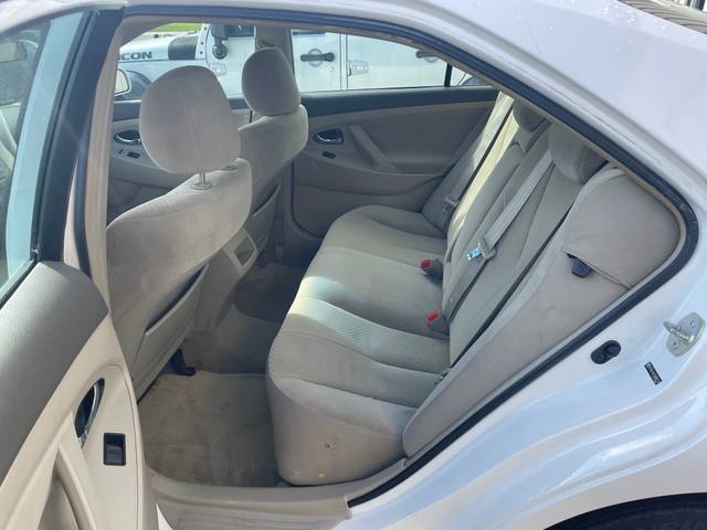 2009 Toyota Camry XLE 5-Spd AT