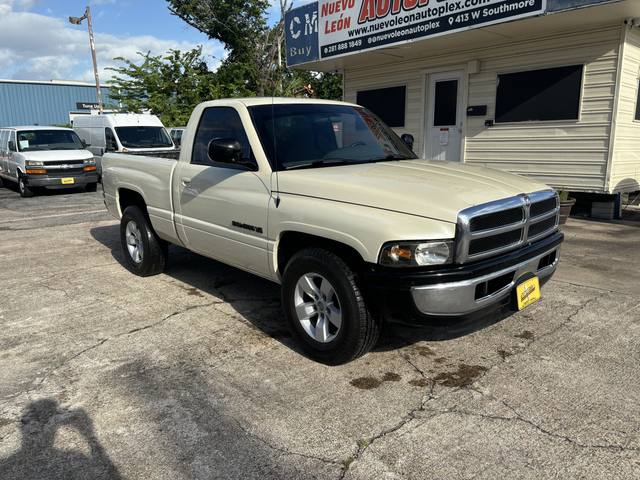 1999 Dodge Ram 1500 Reg. Cab Short Bed 2WD
