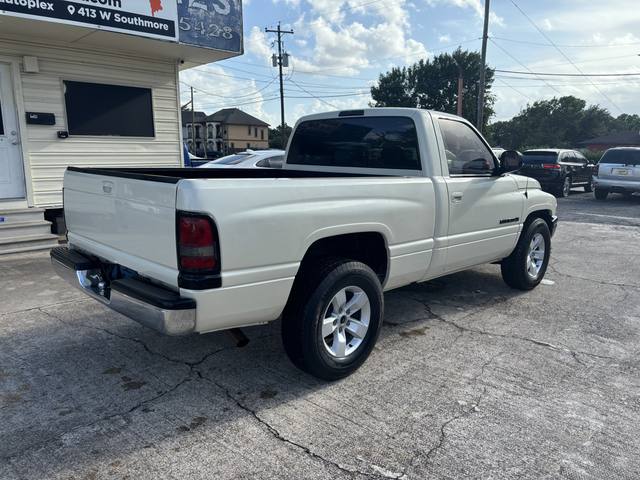 1999 Dodge Ram 1500 Reg. Cab Short Bed 2WD
