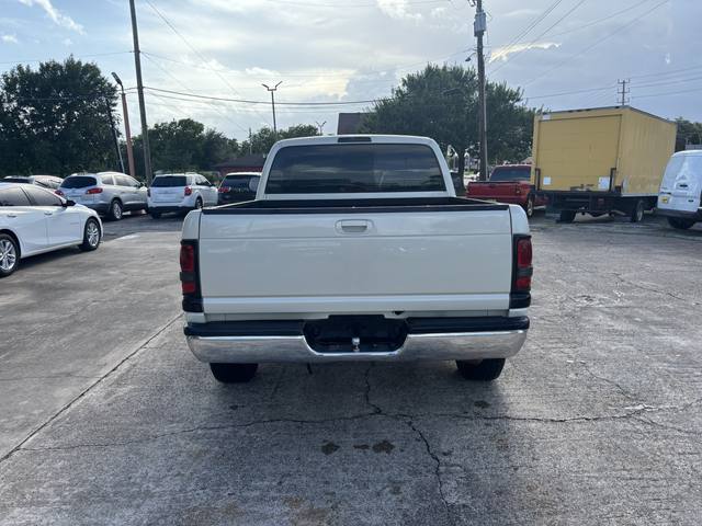 1999 Dodge Ram 1500 Reg. Cab Short Bed 2WD