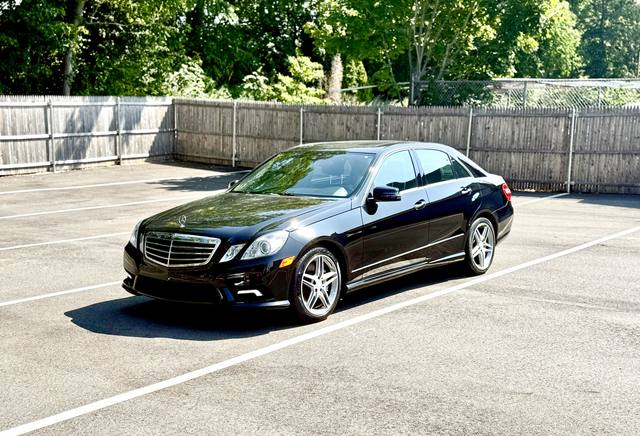 2011 Mercedes-Benz E-Class E550 Sedan 4MATIC