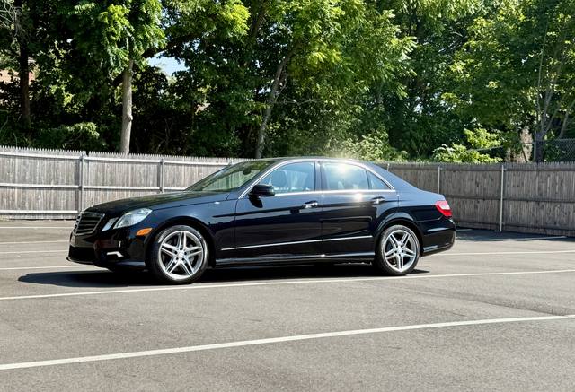 2011 Mercedes-Benz E-Class E550 Sedan 4MATIC