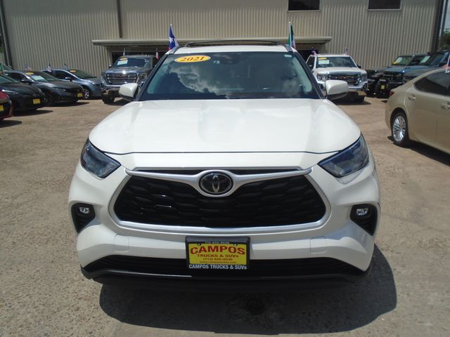 2021 Toyota Highlander XLE FWD V6