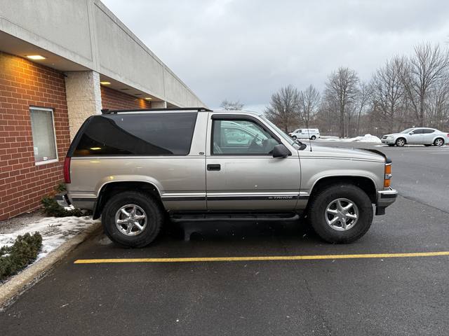 1999 Chevrolet Tahoe 2-Door 4WD