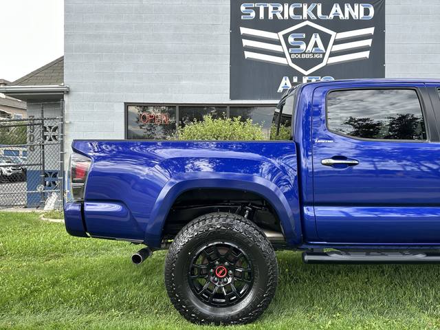 2022 Toyota Tacoma Limited 4WD